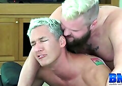 Lion-reed, queer, no condom