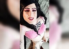 Just a reminder my Onlyfans is free and full of weed, feet, and this lascivious transgirl.