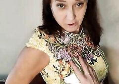 Renting an apartment turned into hawt sex with a realtor, and tons of cum on her feet in nylons