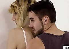 Adriana Chechik tries throating TS Natalies Mars shecock