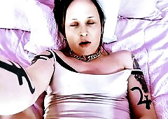 See this hawt shemale beauty screw herself in the butt with a lengthy sex toy and then shoot a biggest load of cum!!!