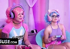 Gamer Cuties Leana Lovings and Krissy Knight Lose Focus When Nicky Joins In
