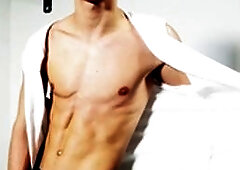 EastBoys.com - Fitness beside nice friend