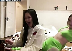 Twitch Streamer Accidental Downblouse Nip Slide OH MALE! and flashing bazookas 170