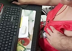 Do u like it when I suck your shlong whilst I work?