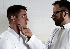 Zak Bishop fucks Joel Someone for misbehaving