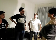 Con Mis Amigos Nos Cojimos A Mi Vecina Perla Lopez Parte 1