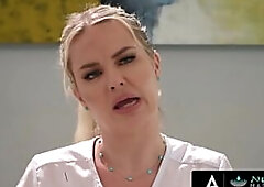 Nice-looking Slimthick Vic Gets Screwed 2 Times COMP!