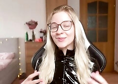 All u've to know about LATEX FETISH (pvc, leather)