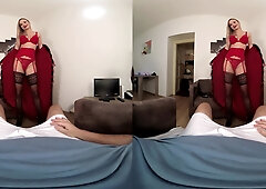 Polina Maxim: The Lingerie Model - Blonde Deepthroat Blowjob