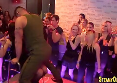 Cfnm Dancing Babe Tugs