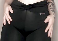 Juicy Camel Toe Rubbing My Leggings – ASMR Included... Can U Hear How Moist I'm?