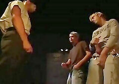 Policía con 2 Jóvenes ( Trio Sub- Español)