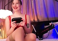 Amateur Webcam Chick Masturbates On Webcam More at