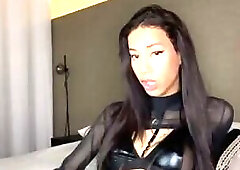 K black outfit cum