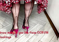 Mrs Aged Feet is just trying to tease u all with little flashes of her stocking tops and suspenders. That babe knows that many of u like her Cervin ny