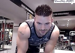 [GVC 442] Cute sexy gym guy