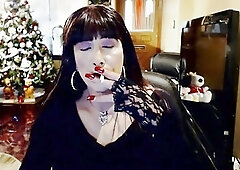 Aged crossdresser loves having a hard BBC in her ass