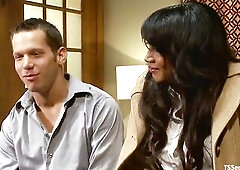 A jealous wife hires Yasmin Lee to assist catch her cheating spouse in the act. Yasmin has greater quantity than incriminating pics in mind - this bab