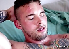 Morning Barebak Roommates