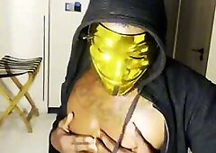 Oh damn MUSCULAR BUSSY