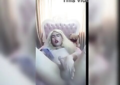 Come on and lick my balls when im masturbating, my shemale penis desires to be touched(DISCOVER ME ON XVIDEOS AS SIXTO-RC)