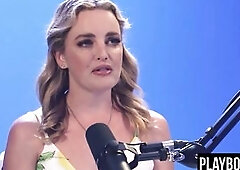 Australian mother I'd like to fuck blond shows us how this babe masturbates and orgasms