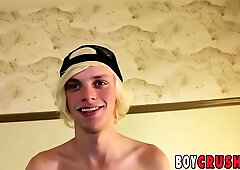 Kayden Alexander seizes his ample beef whistle and milks off solo