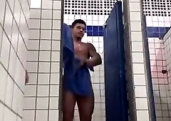 Soussa - LockerRoom Cruising Public - Brazil 0nlyfans