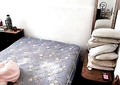 Hiii just showing u what is like to clean my room!! I get tons of raiment so took tons of time ???? #leggings #sfw #cute