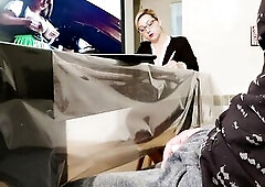 I take out my penis in front of my boss !! This Babe is ultimately not that professional ...