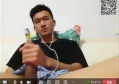 CHINESE BASKETBALL PLAYER