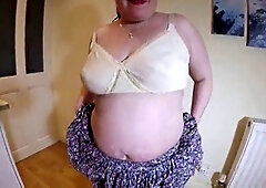 British mom, strip, saggy tits