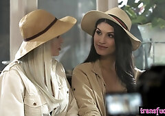 Big melons cougar screwed by kinky shemale