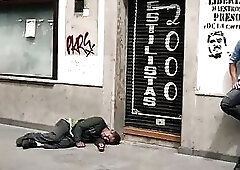 Horny Mexican meets an empty store worker