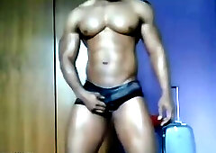 Muscular Black Guy Jacking Off