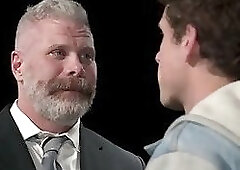 Silver Grizzly Bear vs slender twink!