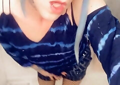 Jaw-Dropping Assistant Luvs Hookup