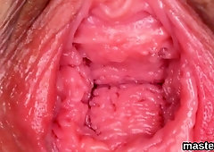 Peculiar czech nympho gapes her narrowed twat to the special