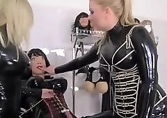 Rubberdoll Treatment