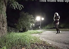 TRANS ACTING LIKE A STREET PROSTITUTE / FLASHING WANG AMATEUR TRANNY HOOKER