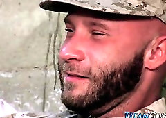 Ripped colonel jizzes