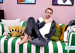 Homo Teenager Christian Adams Frigs His Cock-Squeezing Rectum