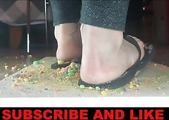 CRUSH FOOD , CEREALS , WITH FEET AND FLIP FLOP