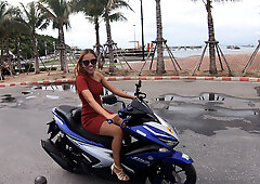 Hot ass Thai GF motobike ride followed by a walk beach side and a fuck