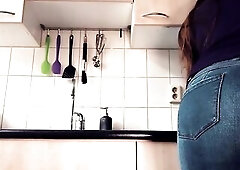 Corpulent Booty, Kitchen Duty