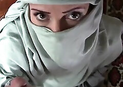 Hijab slut sucks cock and gets facial