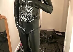 Latex, gasmask and hunter boots