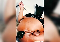 I'm inserting and removing the plug from my anal cunt