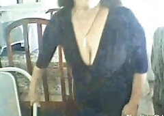Mature Webcam Compilation: Flashing Big Booty